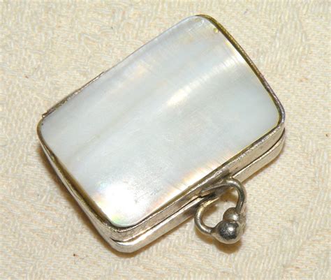 Vintage Mother Of Pearl Pill Box 